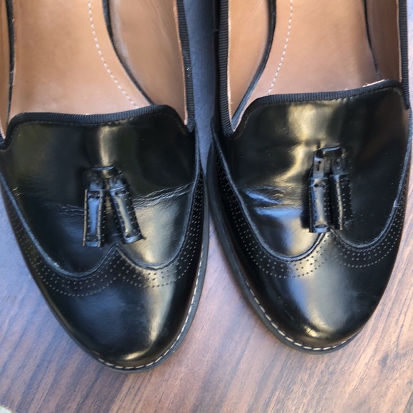 Clarks black leather pumps size 9m. - Picture 4 of 5